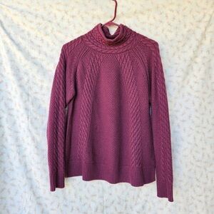 Aventura merino wool sweater size M